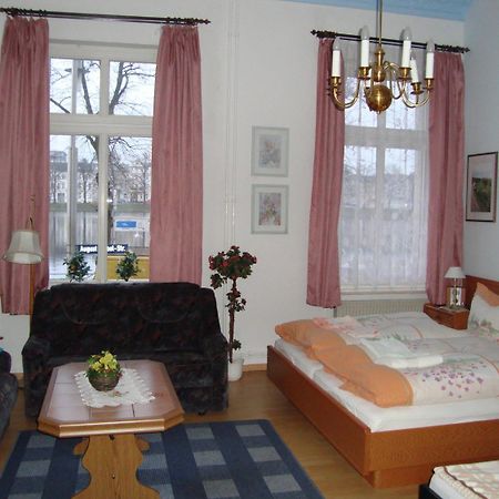 Hotel Haus Am Pfaffenteich Schwerin  Zewnętrze zdjęcie
