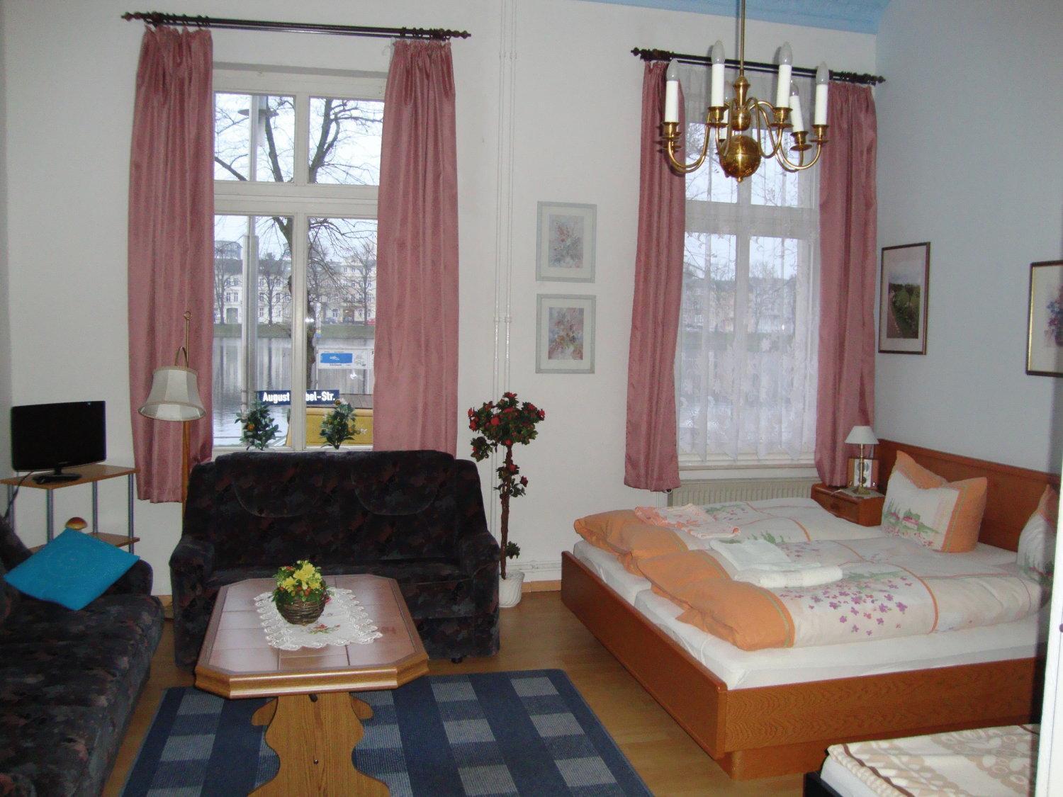 Hotel Haus Am Pfaffenteich Schwerin  Zewnętrze zdjęcie